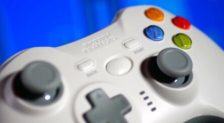 Review: Retro Fighters Hunter 360 3